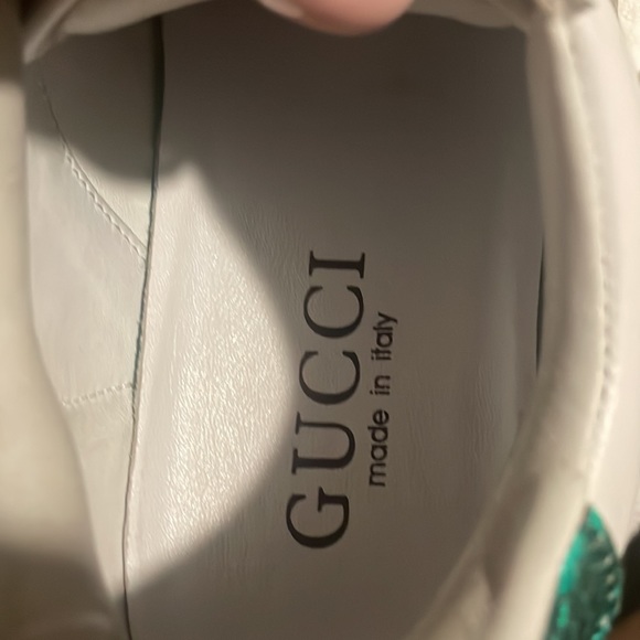 GUCCI MENS LEATHER SNEAKERS - Picture 5 of 8
